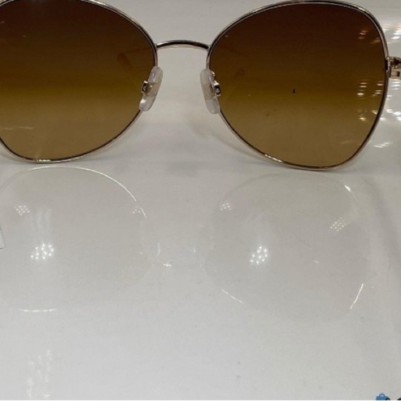Swarovski butterfly pilot Women\'s Sunglasses with case main image 11